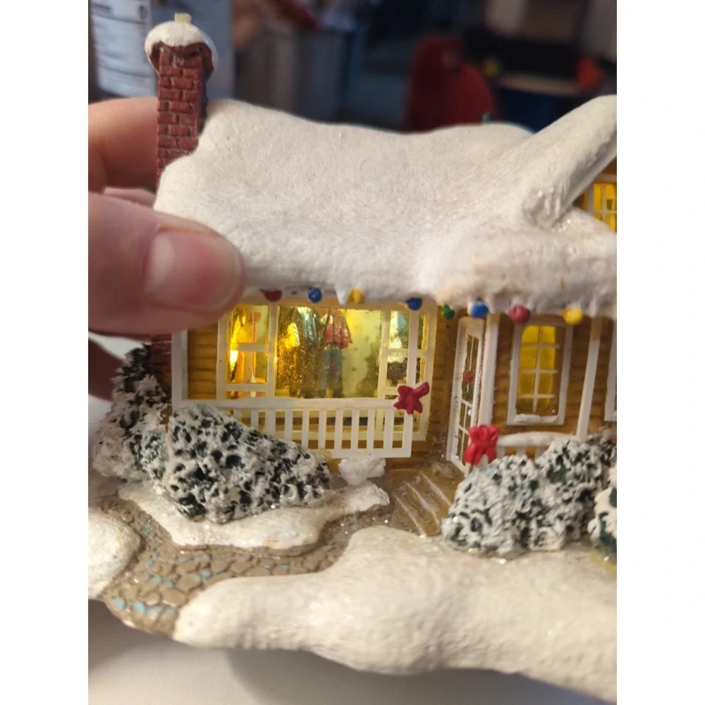 Teleflora Thomas Kinkade Childhood Home Light-Up Christmas House Flickering